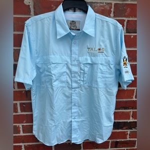 Tiger Hill Men’s Medium Short Short Sleeve Light Blue Vented Fishing Shirt